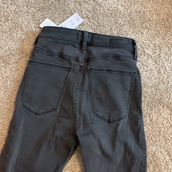 Abercrombie and Fitch high-rise Jean legging - Picture 5 of 6